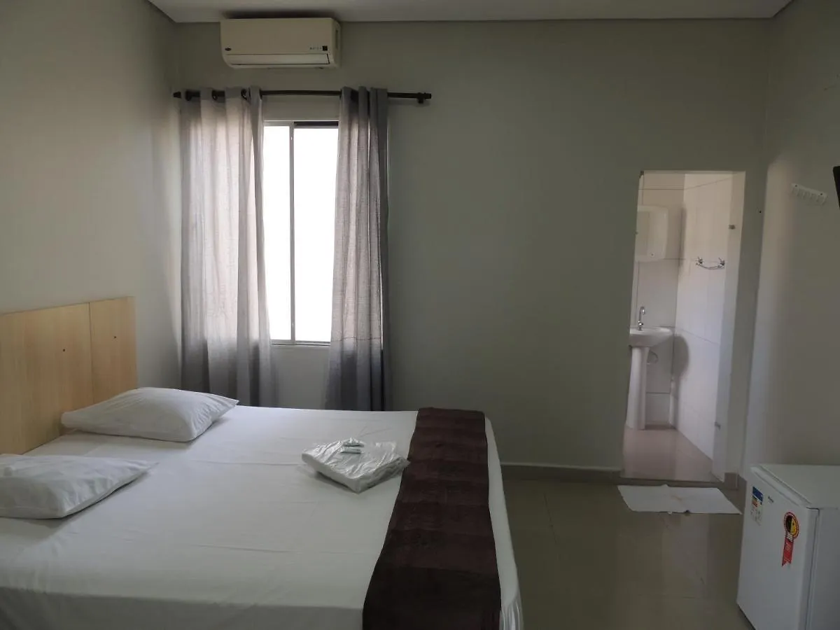 Hotel Ourinhos - Centro De Sao Paulo - Proximo 25 De Marco E Bras