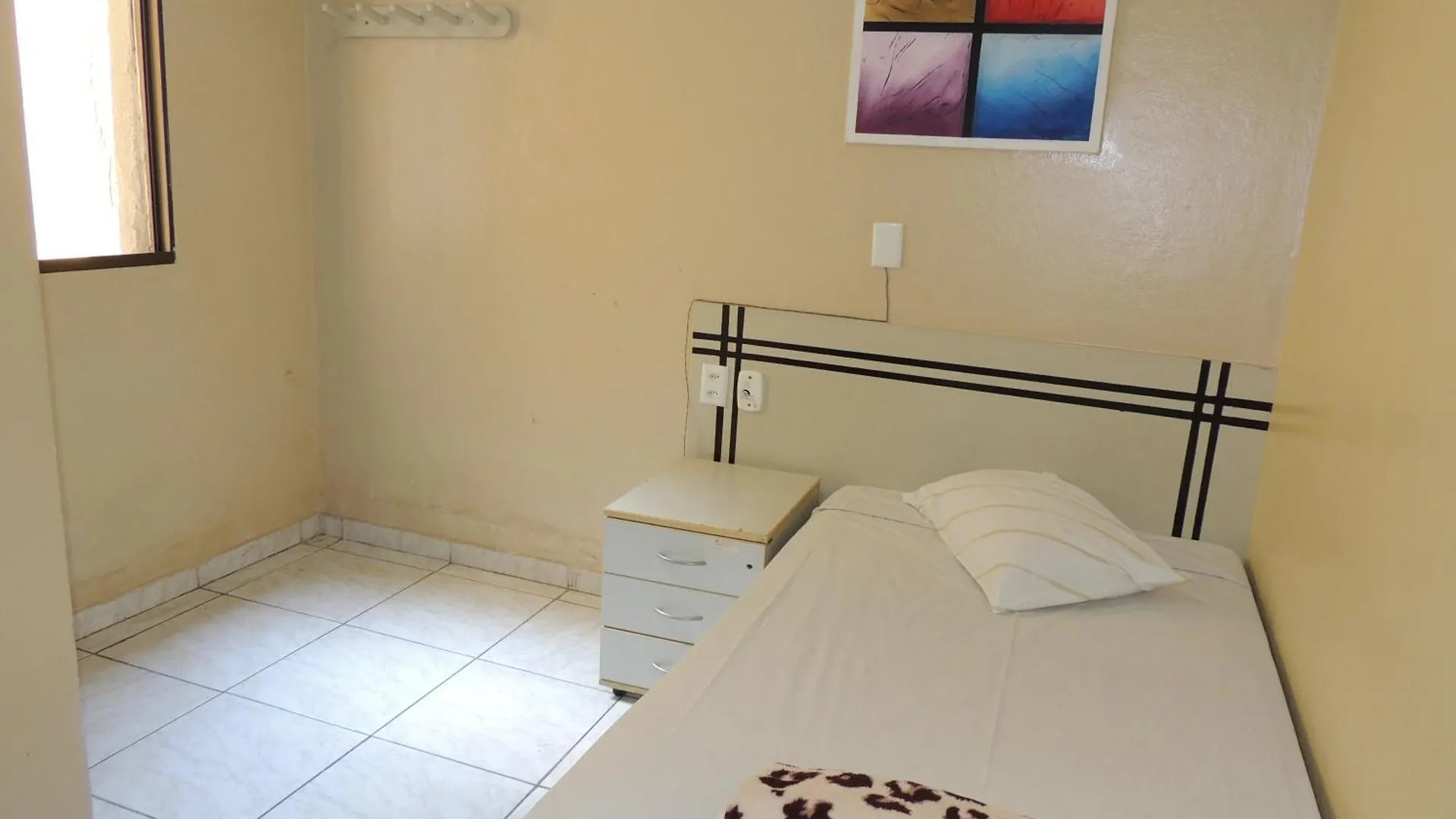 Hotel Ourinhos - Centro De Sao Paulo - Proximo 25 De Marco E Bras Brasil