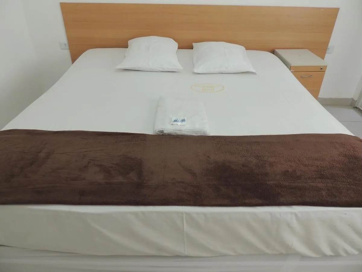 Hotel Ourinhos - Centro De Sao Paulo - Proximo 25 De Marco E Bras